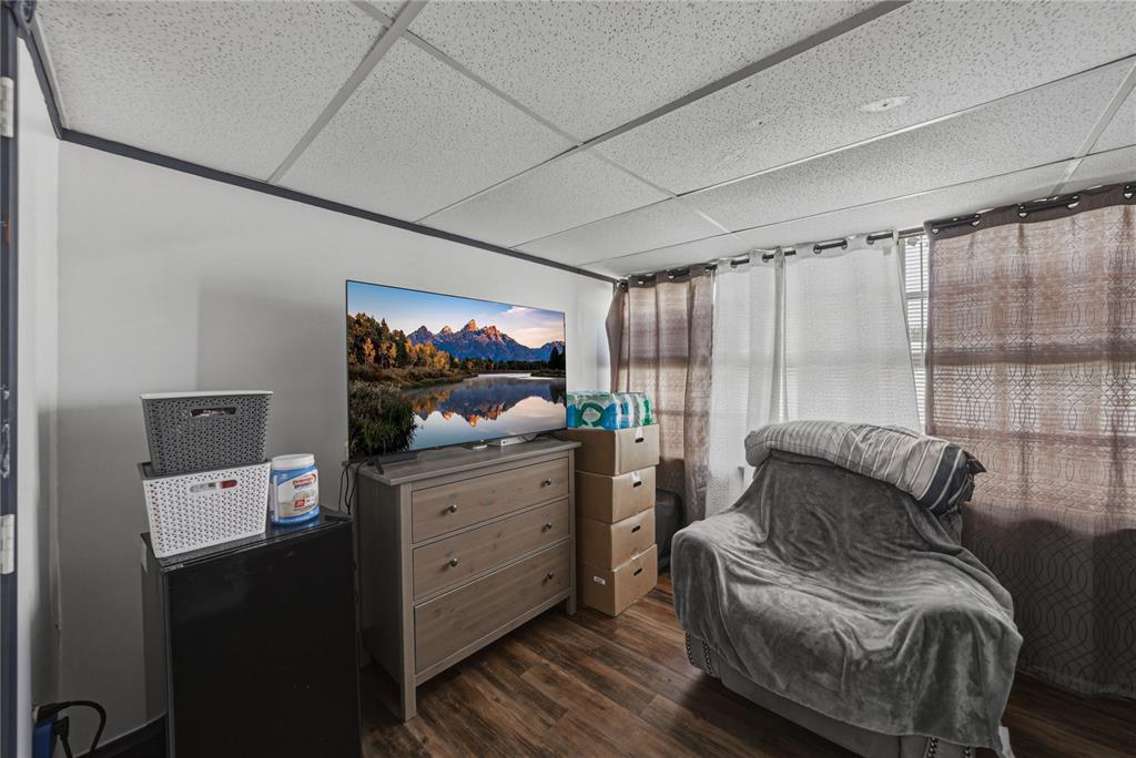 4695 Turner Road Mulberry, FL 33860 - Photo 23 of 51 a living room with furniture and a flat screen tv
