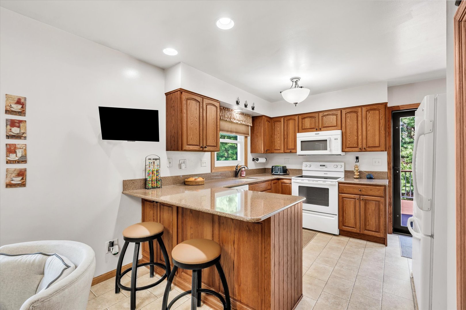 532 Oak Street Andover, IL 61233 - Photo 9 of 37