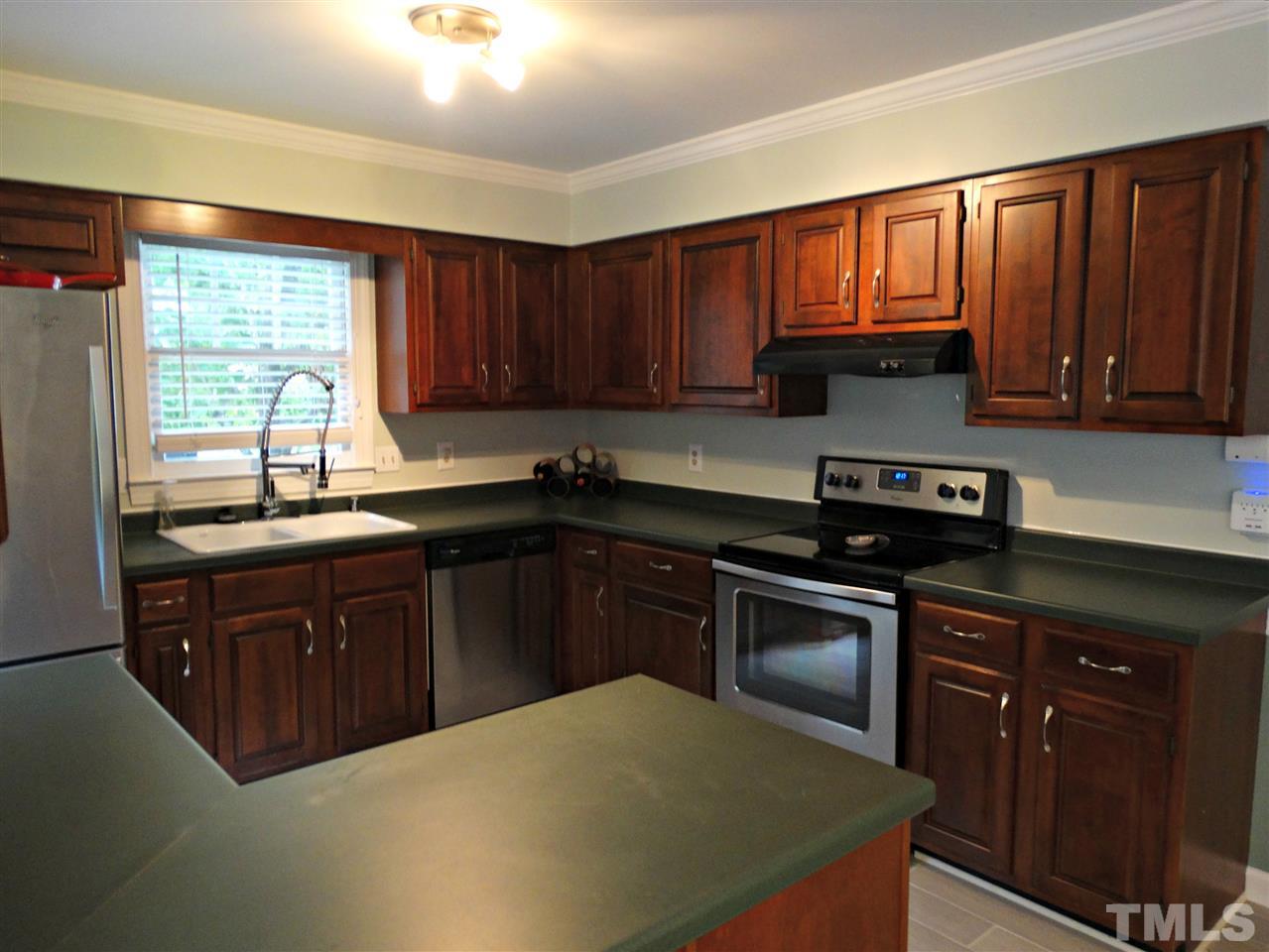 3116 East Folkestone Place Raleigh, NC 27604 - Photo 8 of 23