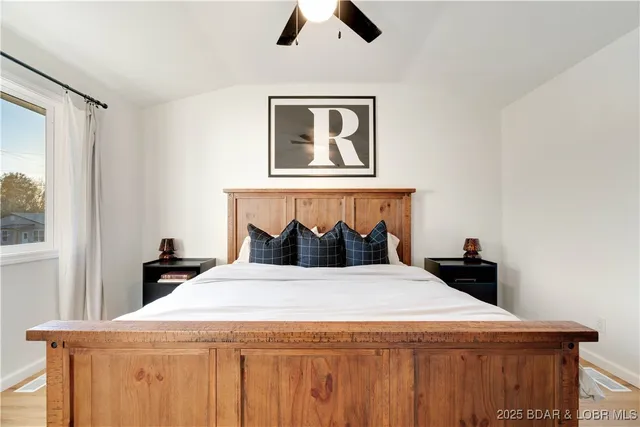 $284,900 | 303 North Chestnut Street, Eldon, MO 65026