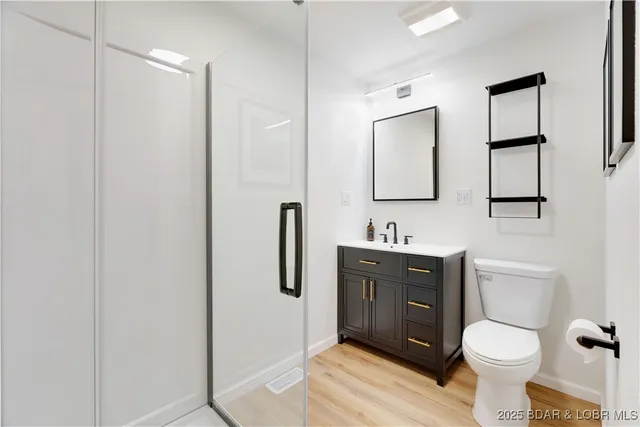 $284,900 | 303 North Chestnut Street, Eldon, MO 65026