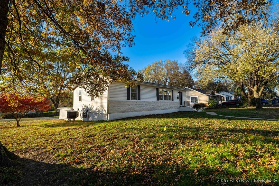 303 North Chestnut Street Eldon, MO 65026 - Photo 28 of 59