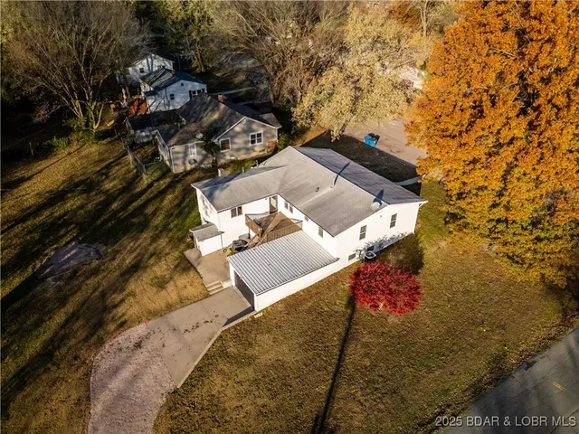 $284,900 | 303 North Chestnut Street, Eldon, MO 65026