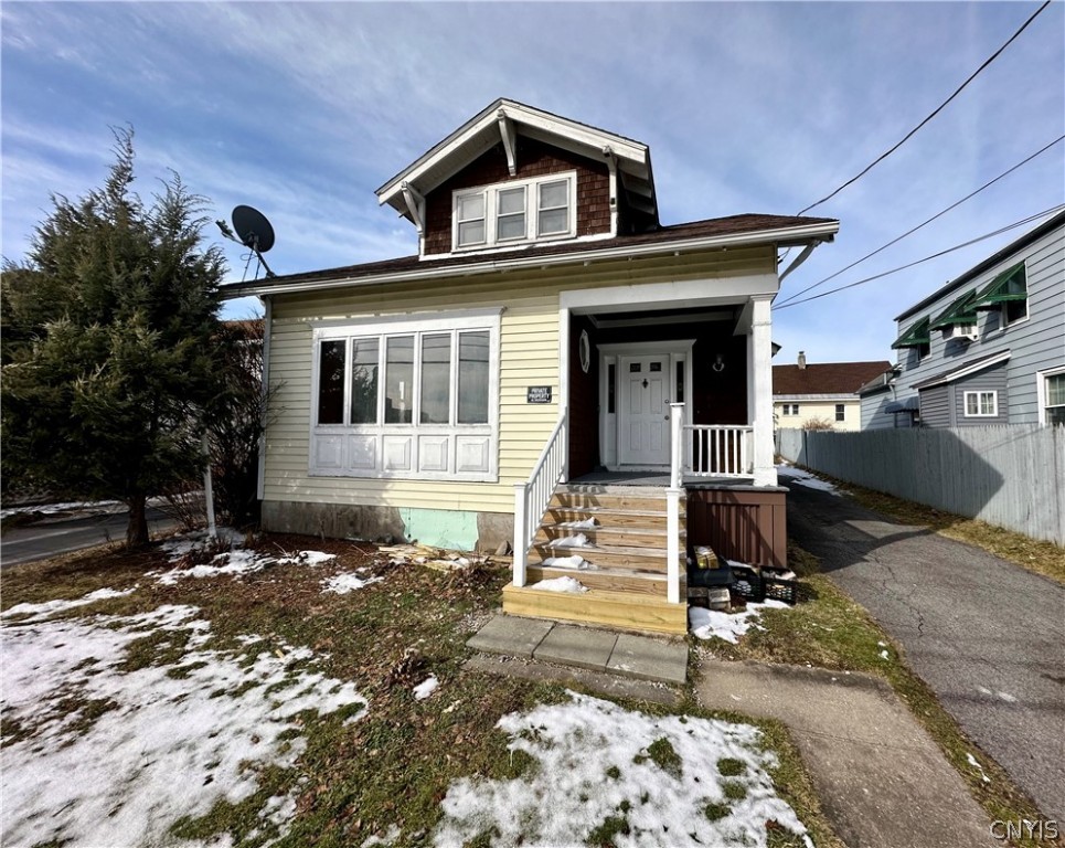 1618 York Street, Utica, NY 13502 Compass