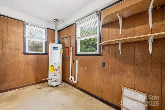 $250,000 | 1529 4th Street Northeast, Hickory, NC 28601