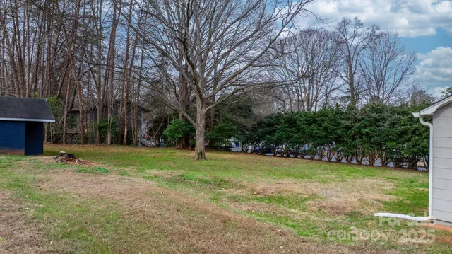 $250,000 | 1529 4th Street Northeast, Hickory, NC 28601