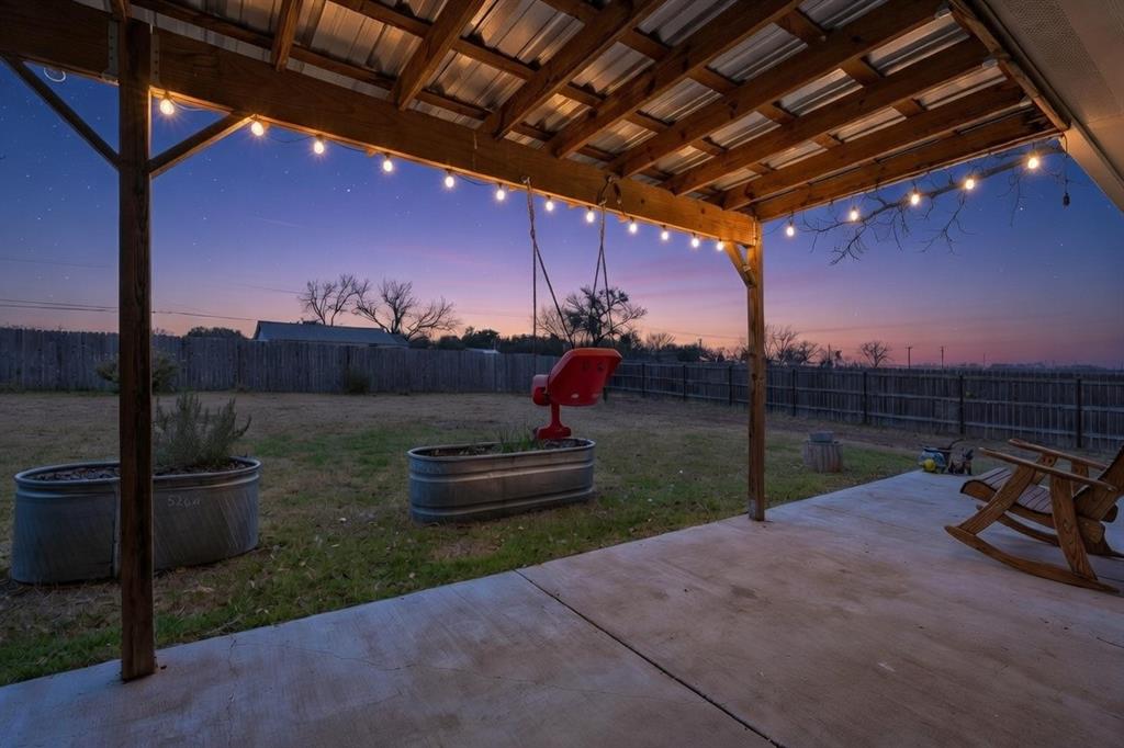 10514 Mesa Drive Waco, TX 76708 - Photo 8 of 39 Fenced backyard featuring a patio area
