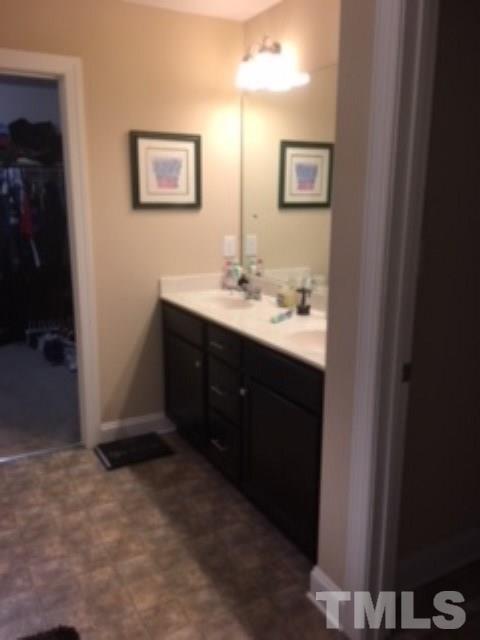 3229 Sunbright Lane Raleigh, NC 27610 - Photo 6 of 11 Gallery Image 6