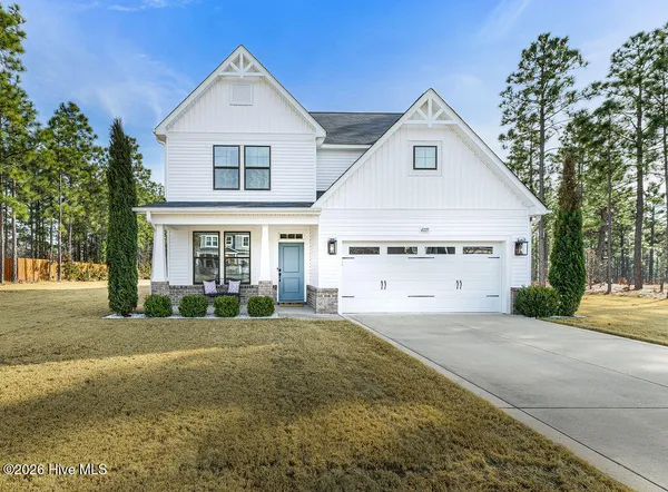 $445,000 | 4225 Irwin Drive, Aberdeen, NC 28315