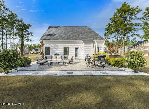 $445,000 | 4225 Irwin Drive, Aberdeen, NC 28315