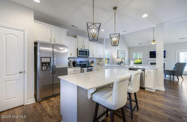 $445,000 | 4225 Irwin Drive, Aberdeen, NC 28315