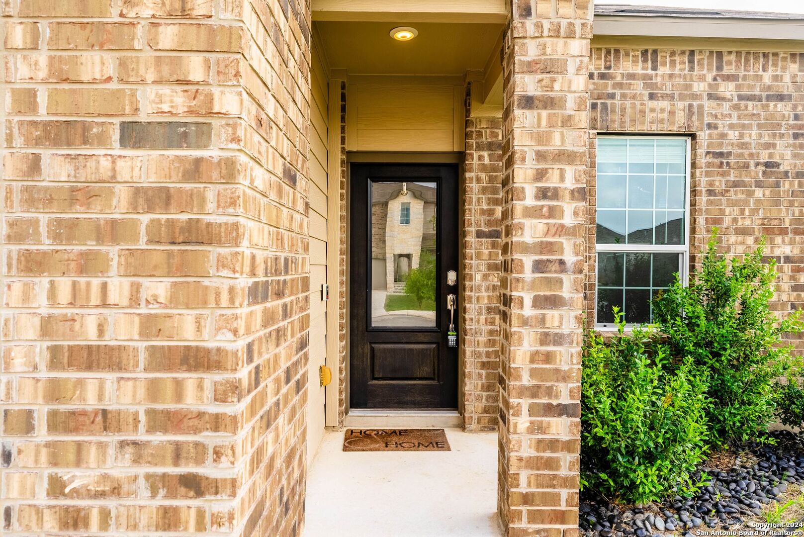 10535 Margarita Loop Converse, TX 78109 - Photo 4 of 51 a view of a brick house with a window