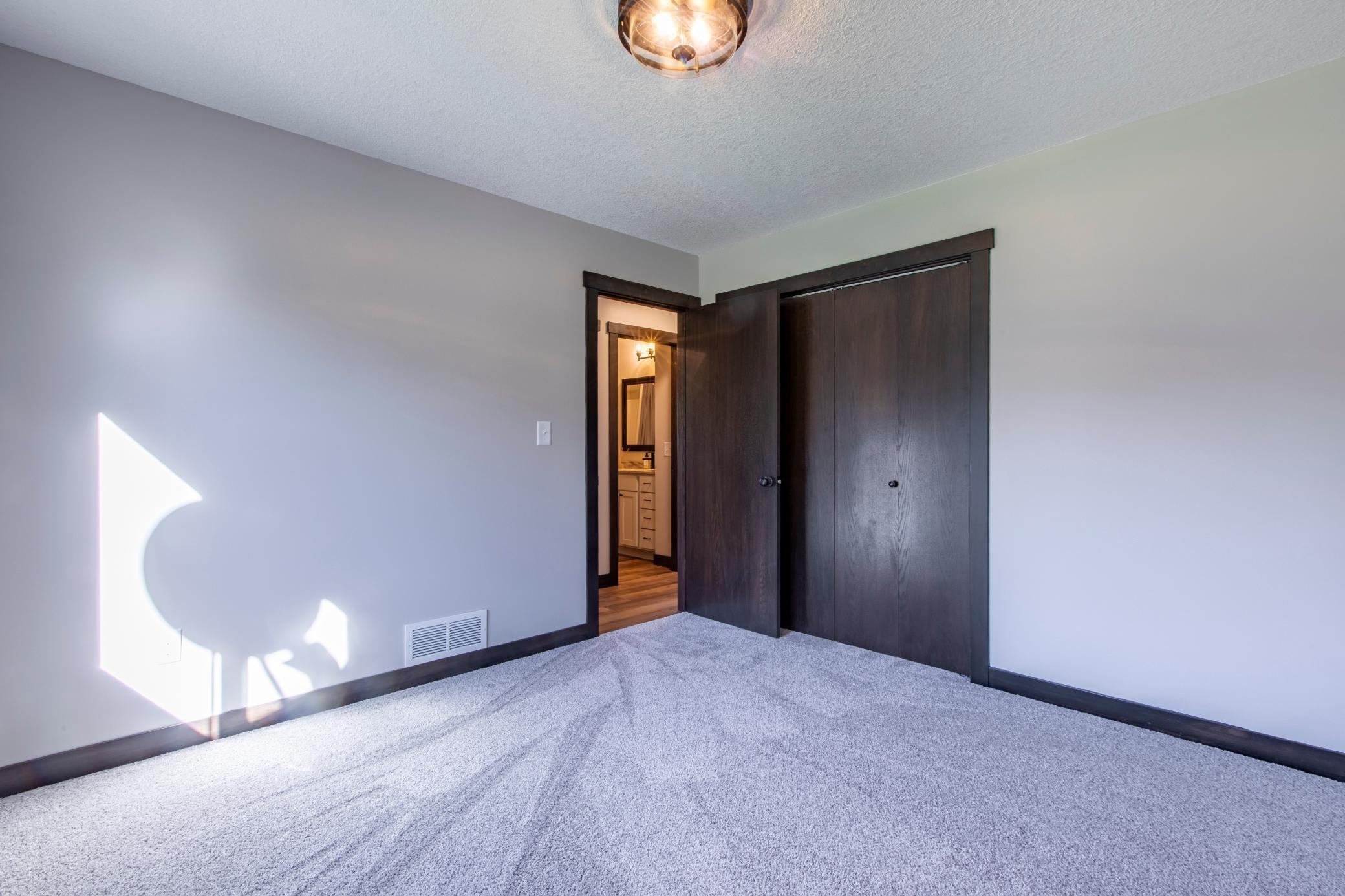 5897 Woodrose Court Southeast Rochester, MN 55904 - Photo 11 of 36