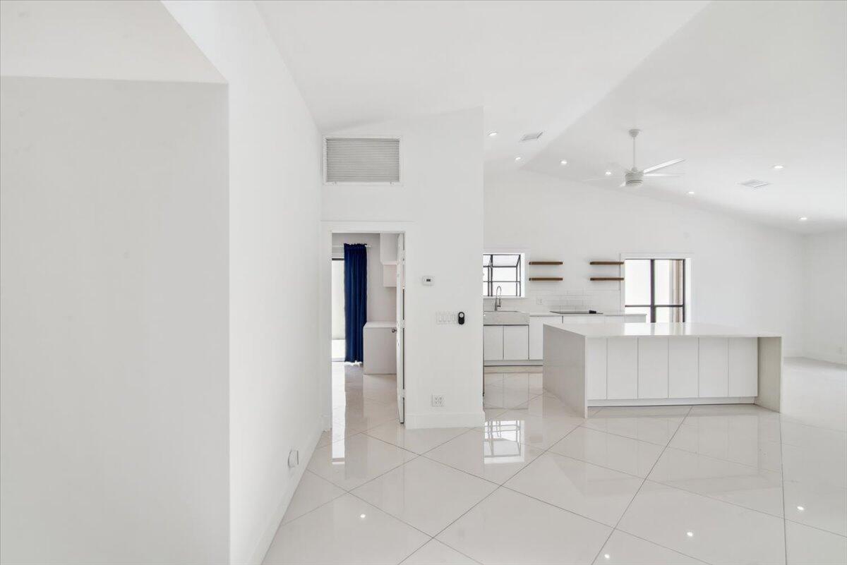 7695 Solimar Circle Boca Raton, FL 33433 - Photo 11 of 38 21-DSC_5258