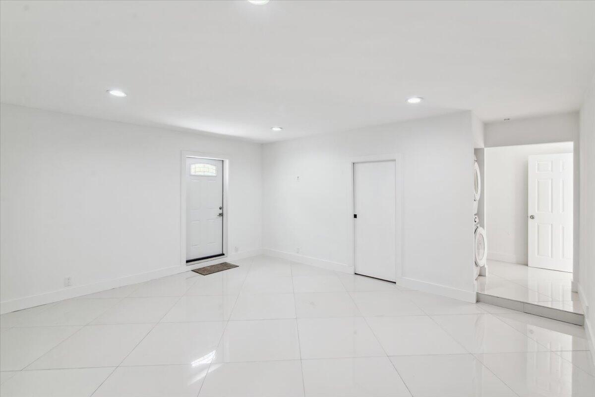 7695 Solimar Circle Boca Raton, FL 33433 - Photo 27 of 38 26-DSC_5273