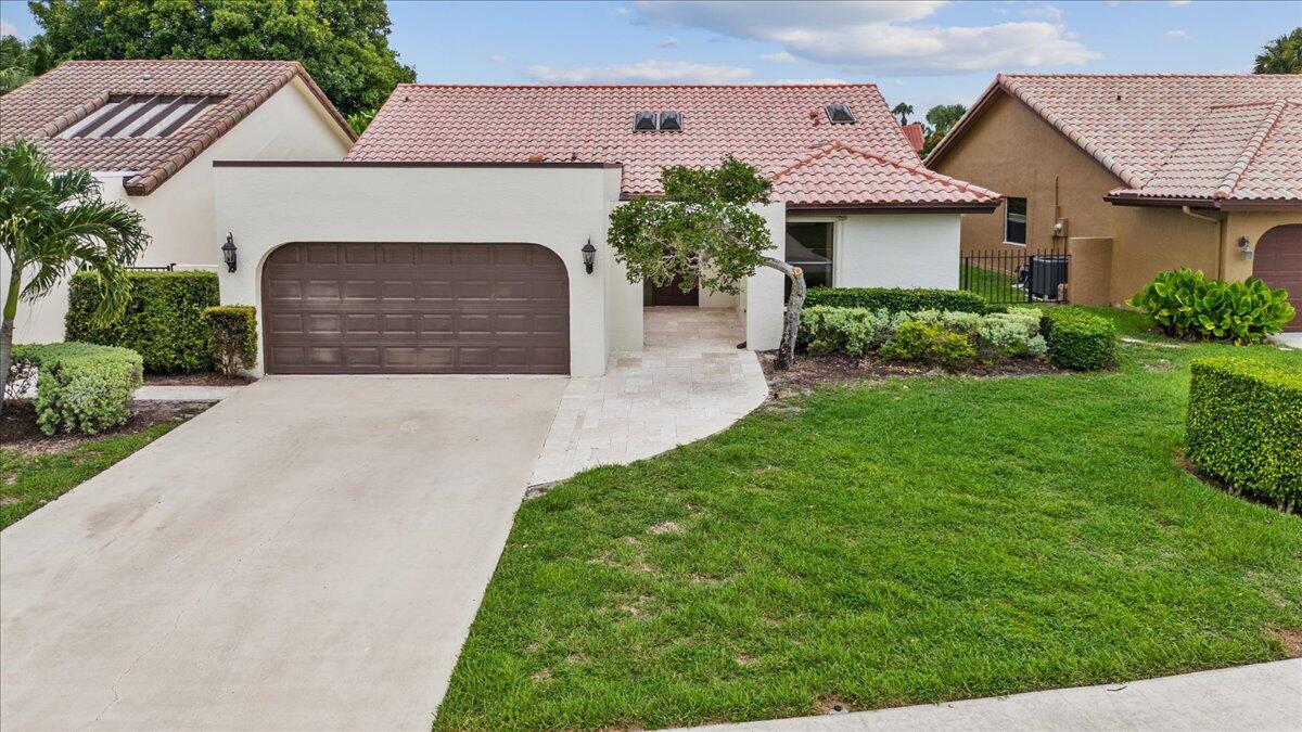 7695 Solimar Circle Boca Raton, FL 33433 - Photo 32 of 38 08-DJI_20240724125348_0174_D