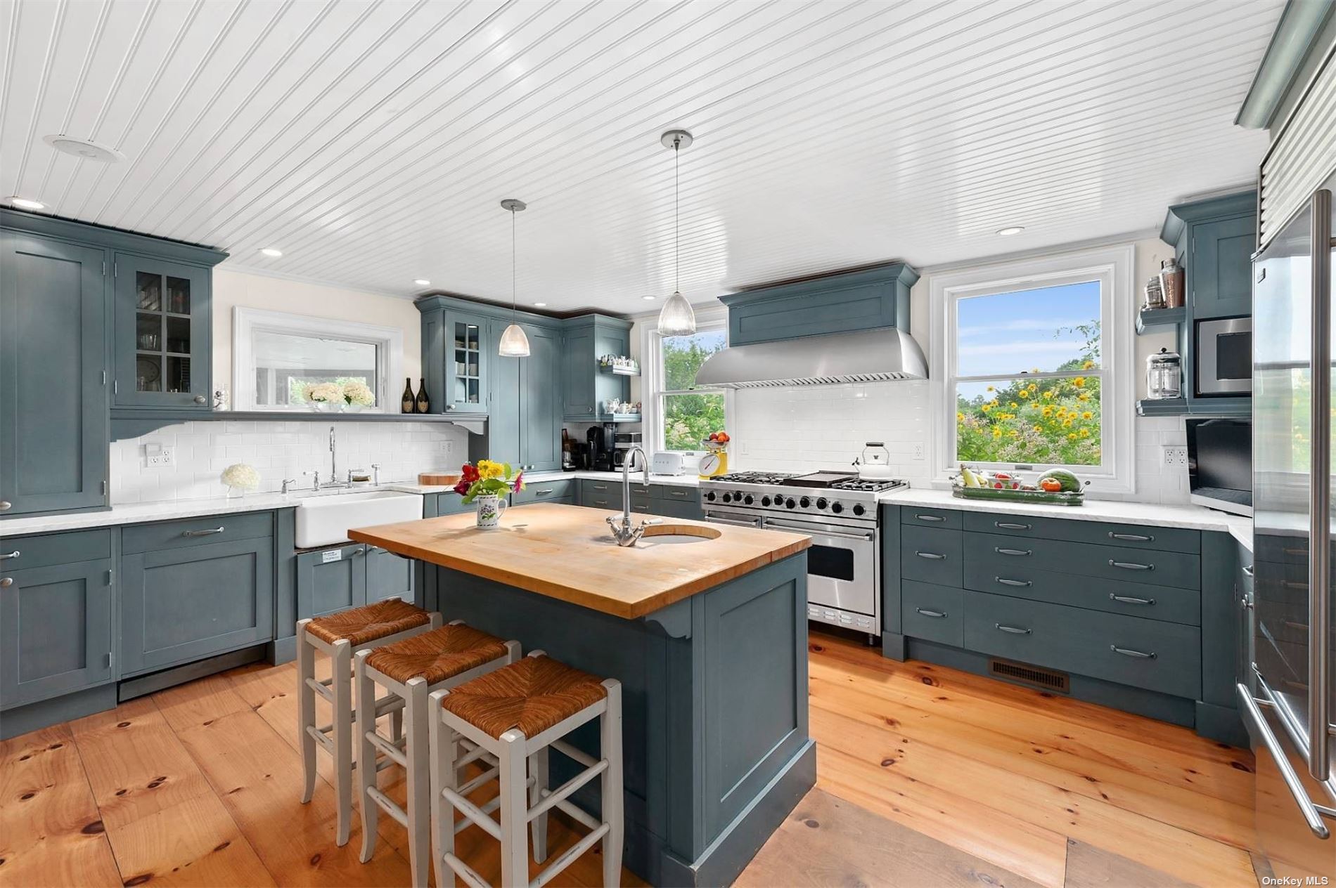 645 Southampton, undefined 00000 - Photo 2 of 18