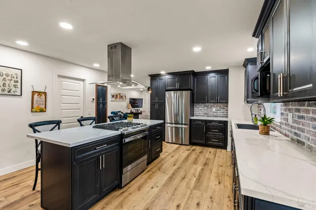 $250,000 | 2412 Foothill Boulevard, Unit 110, Calistoga, CA 94515