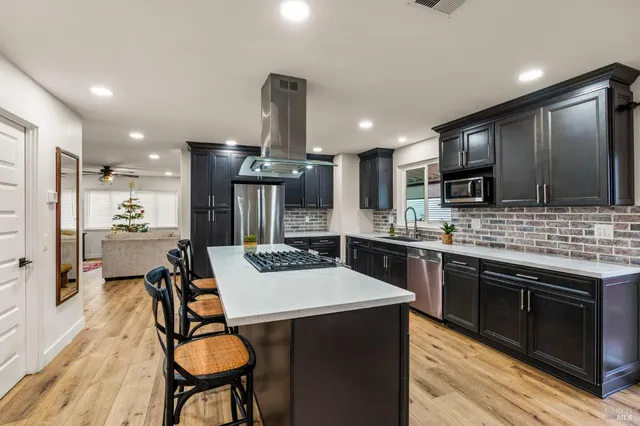 $250,000 | 2412 Foothill Boulevard, Unit 110, Calistoga, CA 94515