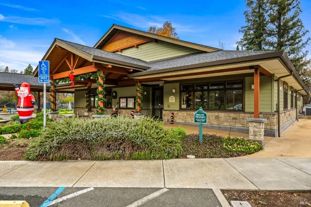 $250,000 | 2412 Foothill Boulevard, Unit 110, Calistoga, CA 94515