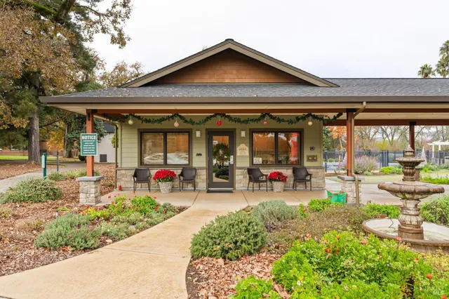 $250,000 | 2412 Foothill Boulevard, Unit 110, Calistoga, CA 94515