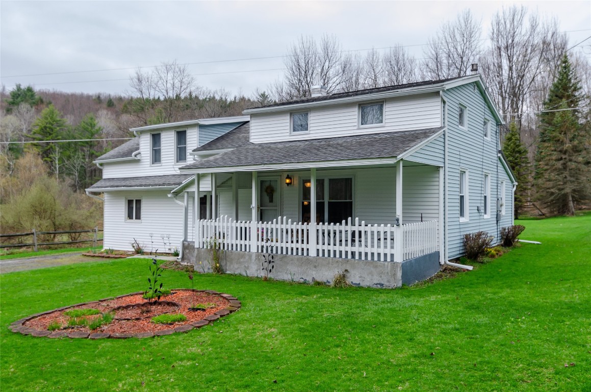 253 Foster Road Vestal, NY 13850 - Photo 1 of 13 Gallery Image 1