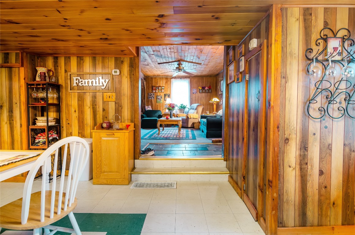 253 Foster Road Vestal, NY 13850 - Photo 4 of 13 Gallery Image 4