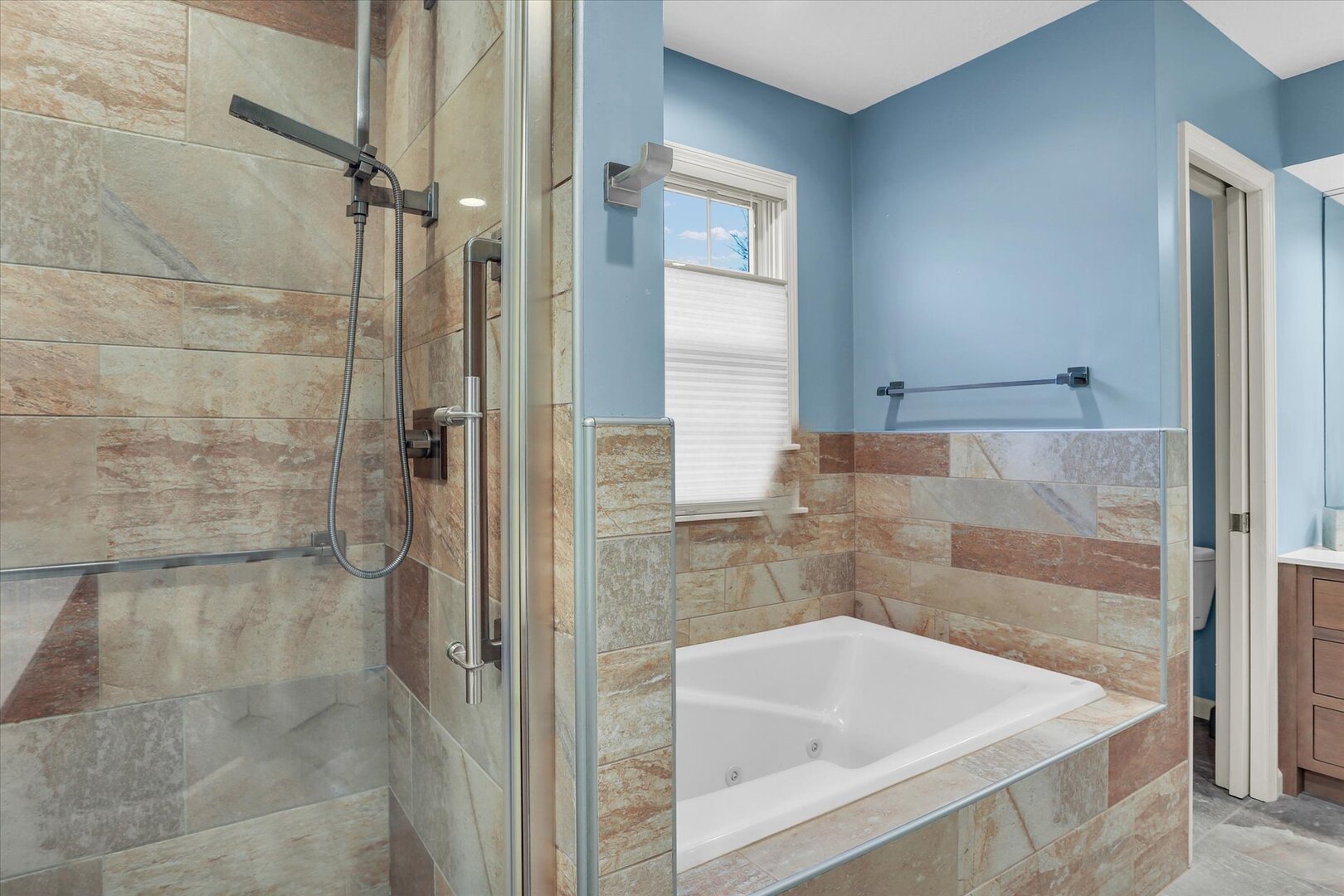 1609 Lakeside Drive, Unit A Champaign, IL 61821 - Photo 26 of 39