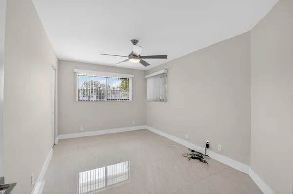 $190,000 | 15453 Lakes Of Delray Boulevard, Unit 204, Delray Beach, FL 33484