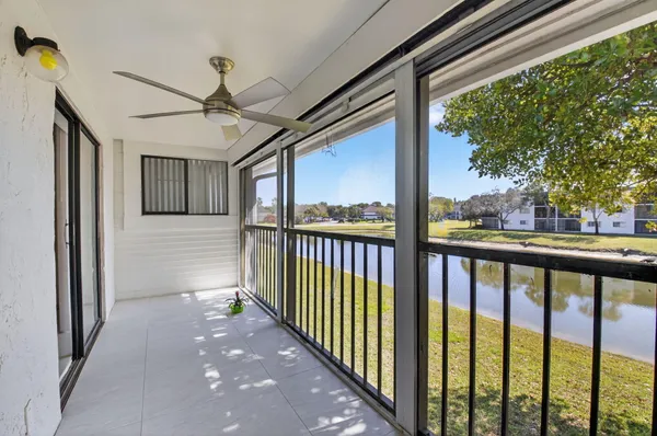 $190,000 | 15453 Lakes Of Delray Boulevard, Unit 204, Delray Beach, FL 33484