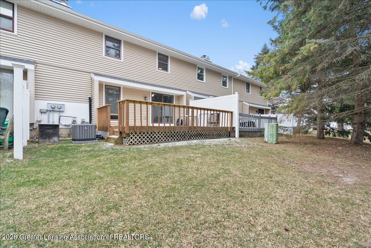5475 Maple Ridge Road Haslett, MI 48840 - Photo 34 of 37 35-Media Jett - 37