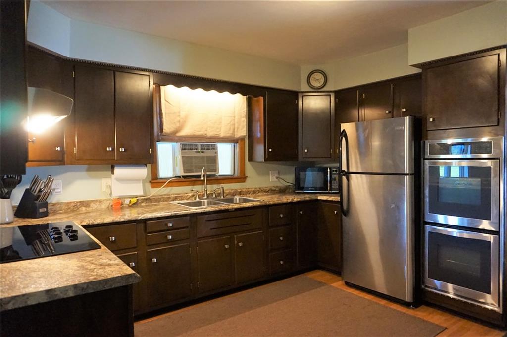 513 Mercer Road Slippery Rock, PA 16057 - Photo 11 of 25 Plenty of cabinet and counter space!