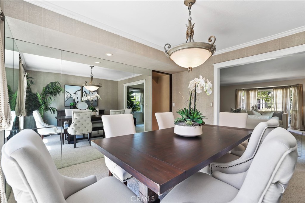 11672 Foster Road Rossmoor, CA 90720 - Photo 10 of 43