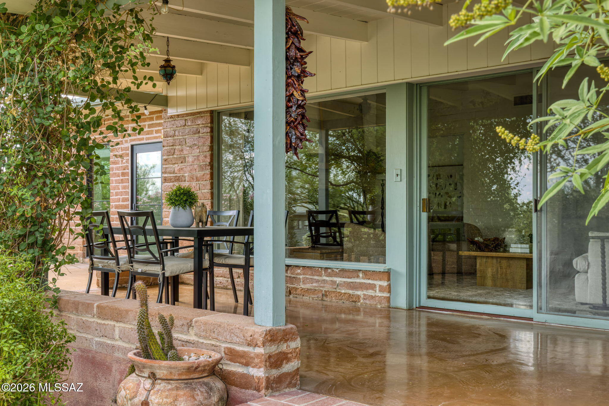 4560 East River Road Tucson, AZ 85718 - Photo 30 of 51 Rear outdoor living and dining