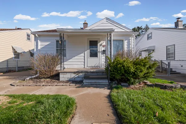 $279,900 | 731 Donald Avenue, Royal Oak, MI 48073