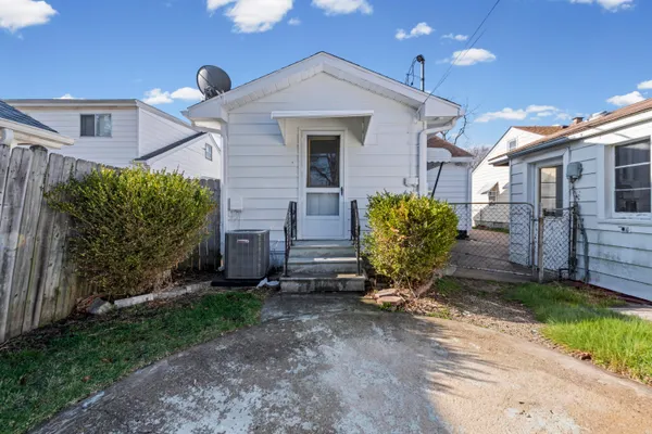 $279,900 | 731 Donald Avenue, Royal Oak, MI 48073