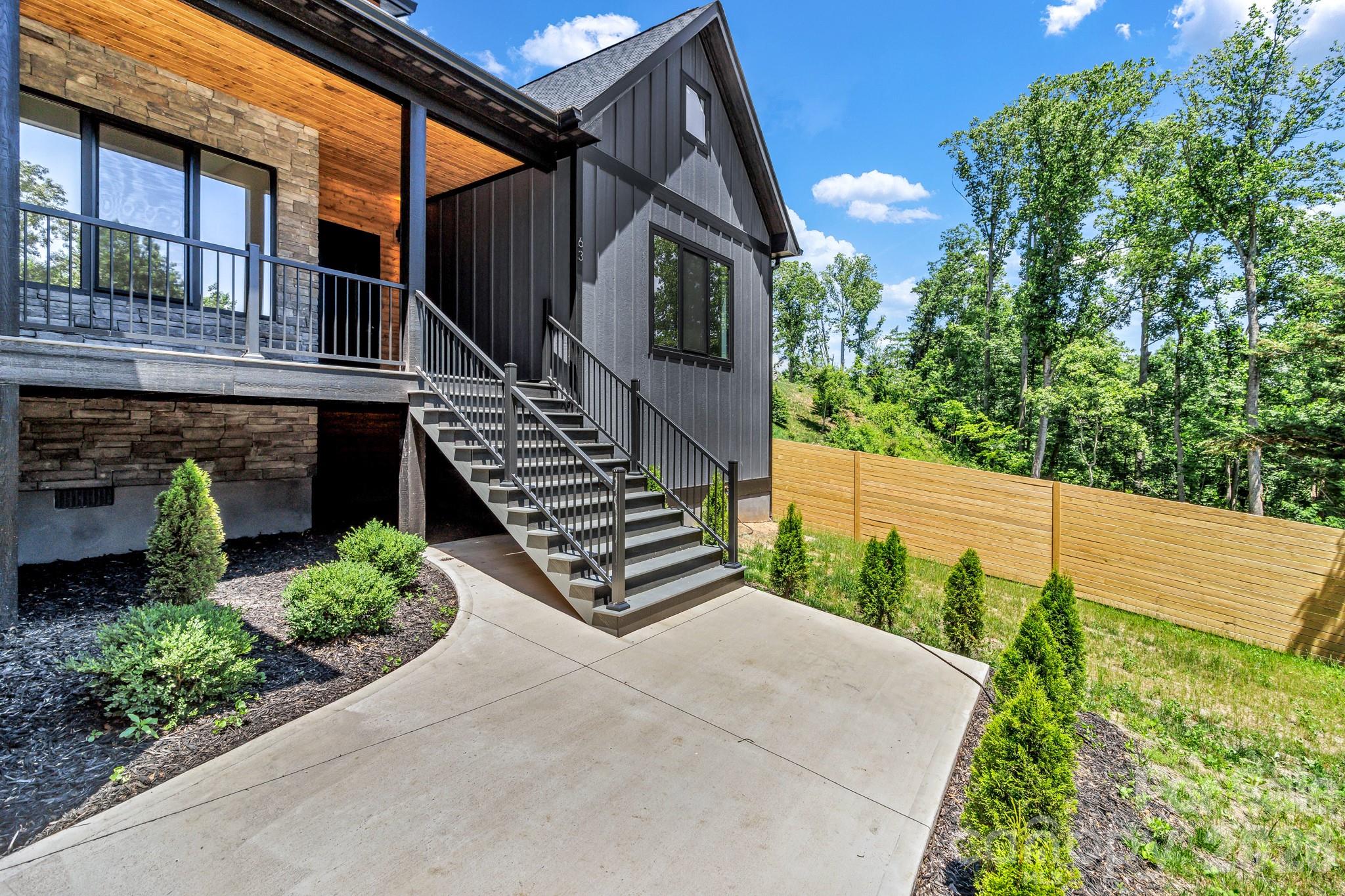 63 Winding Ridge Road Fairview, NC 28730 - Photo 4 of 47