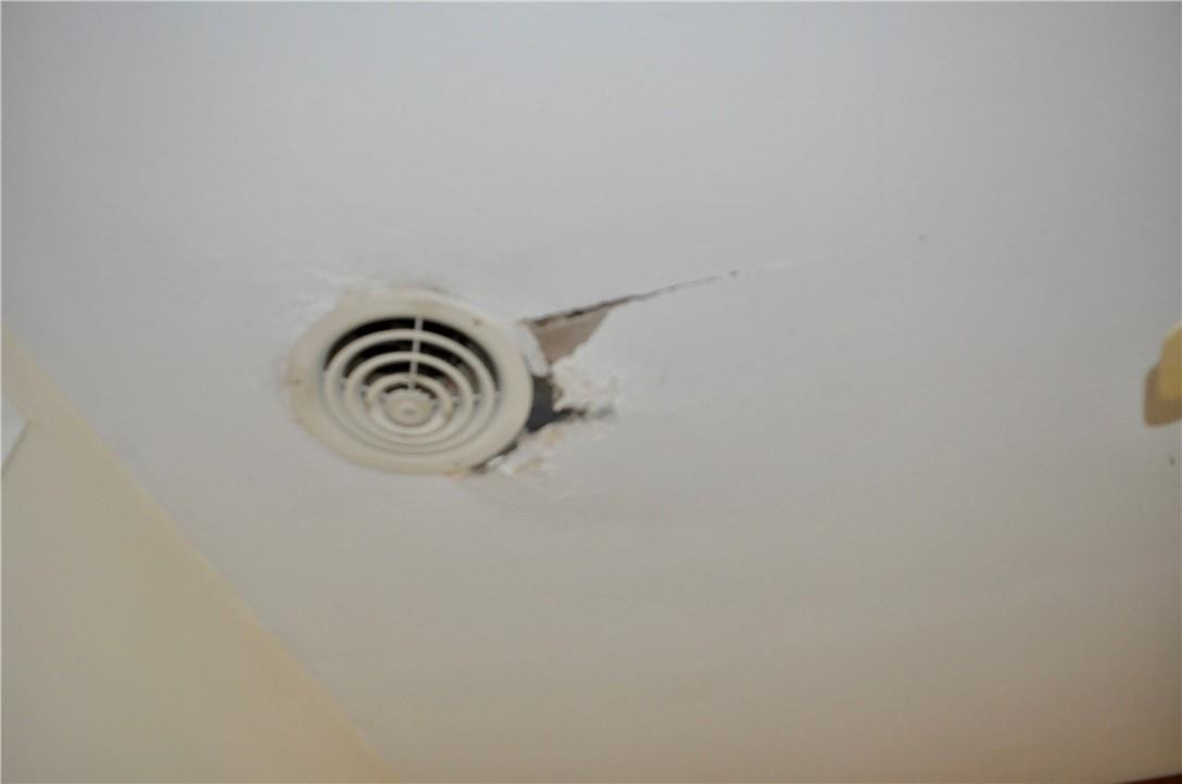 2011 Northeast 31st Court Lighthouse Point, FL 33064 - Photo 37 of 49 The ceilings need attention.