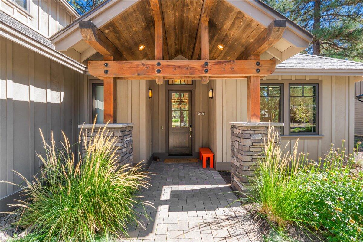 56278 Sable Rock Loop Bend, OR 97707 - Photo 4 of 54 a front view of a house