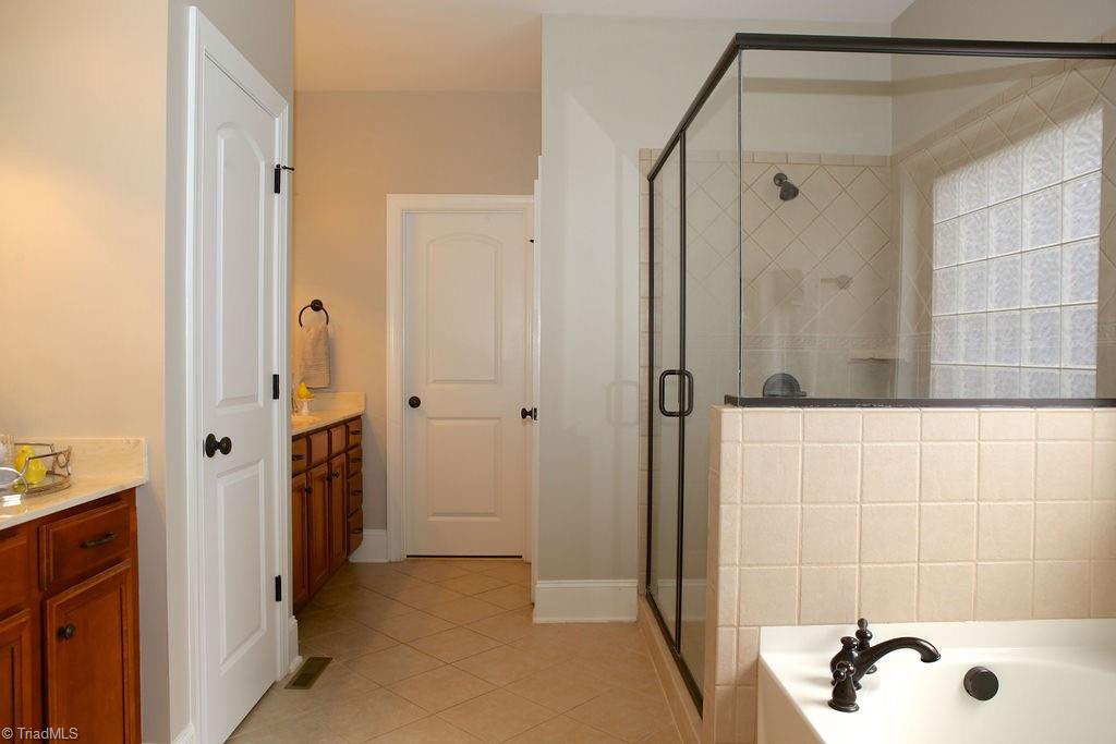 8 Beech Ridge Court Greensboro, NC 27455 - Photo 15 of 25