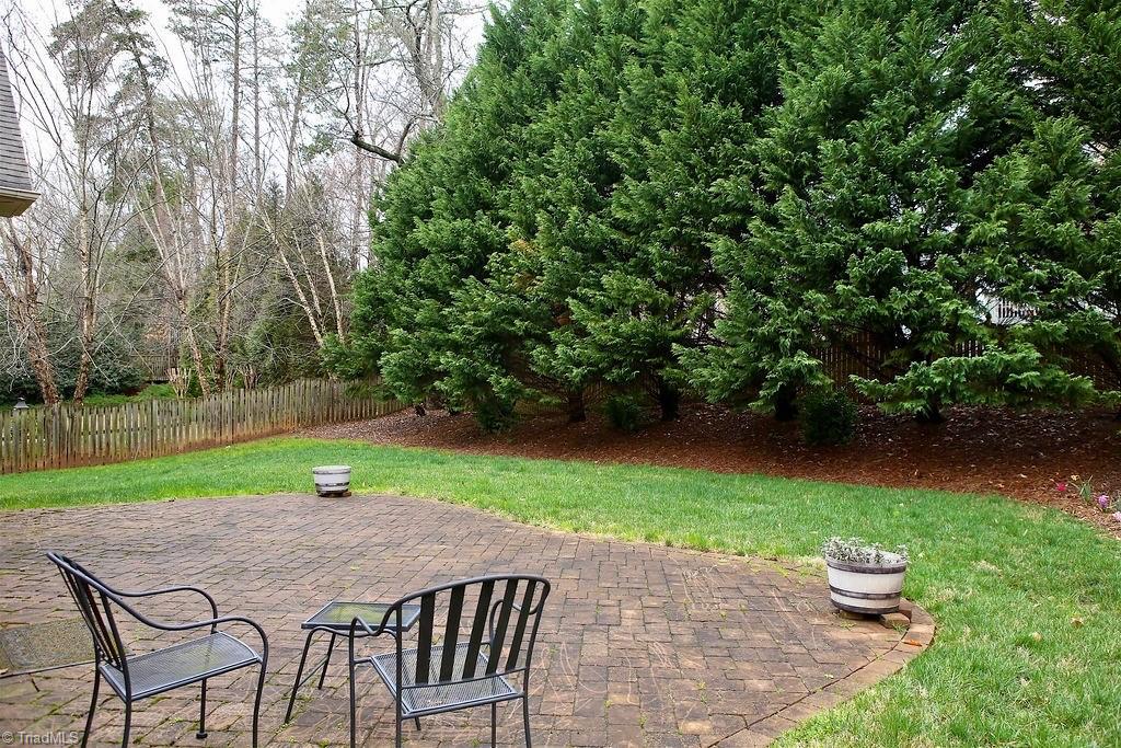 8 Beech Ridge Court Greensboro, NC 27455 - Photo 24 of 25