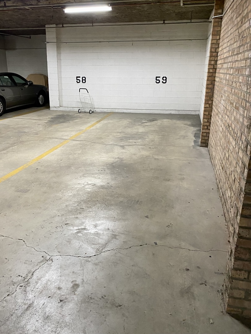 515 North Main Street, Unit 4AS Glen Ellyn, IL 60137 - Photo 20 of 23 a view of parking garage