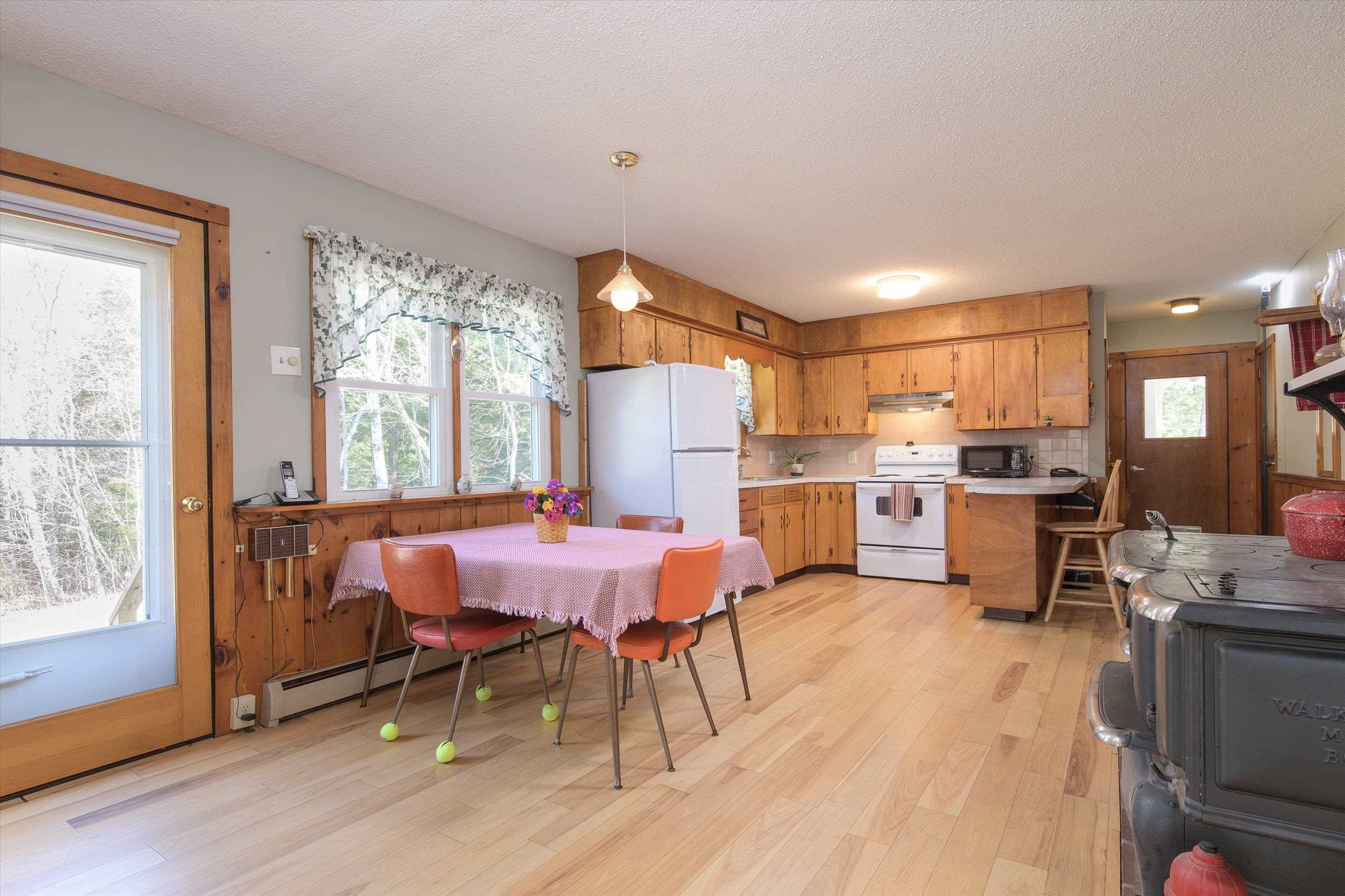 501 Stoughton Pond Road Weathersfield, VT 05151 - Photo 8 of 48