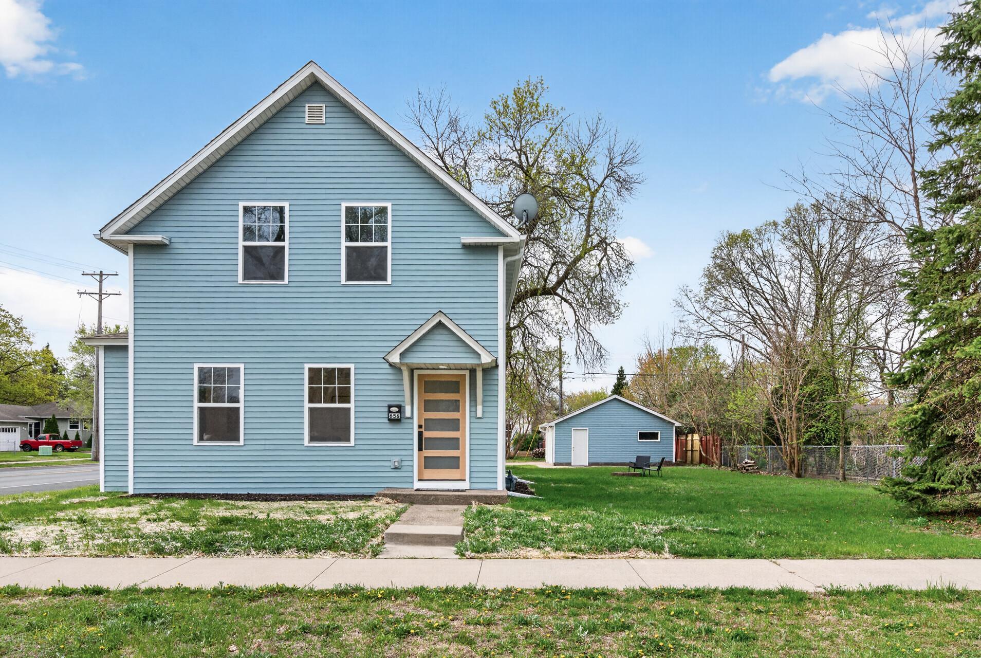 656 Madison Street Anoka, MN 55303 - Photo 2 of 30