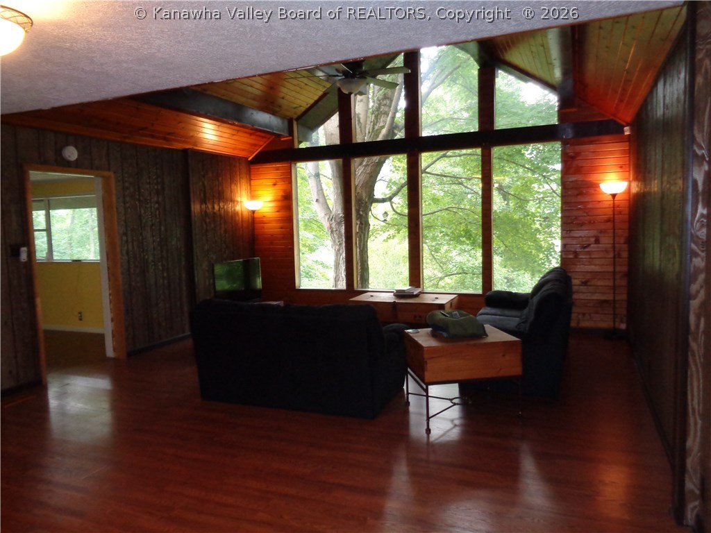 15 Reliant Drive Elkview, WV 25071 - Photo 7 of 21 Gallery Image 7