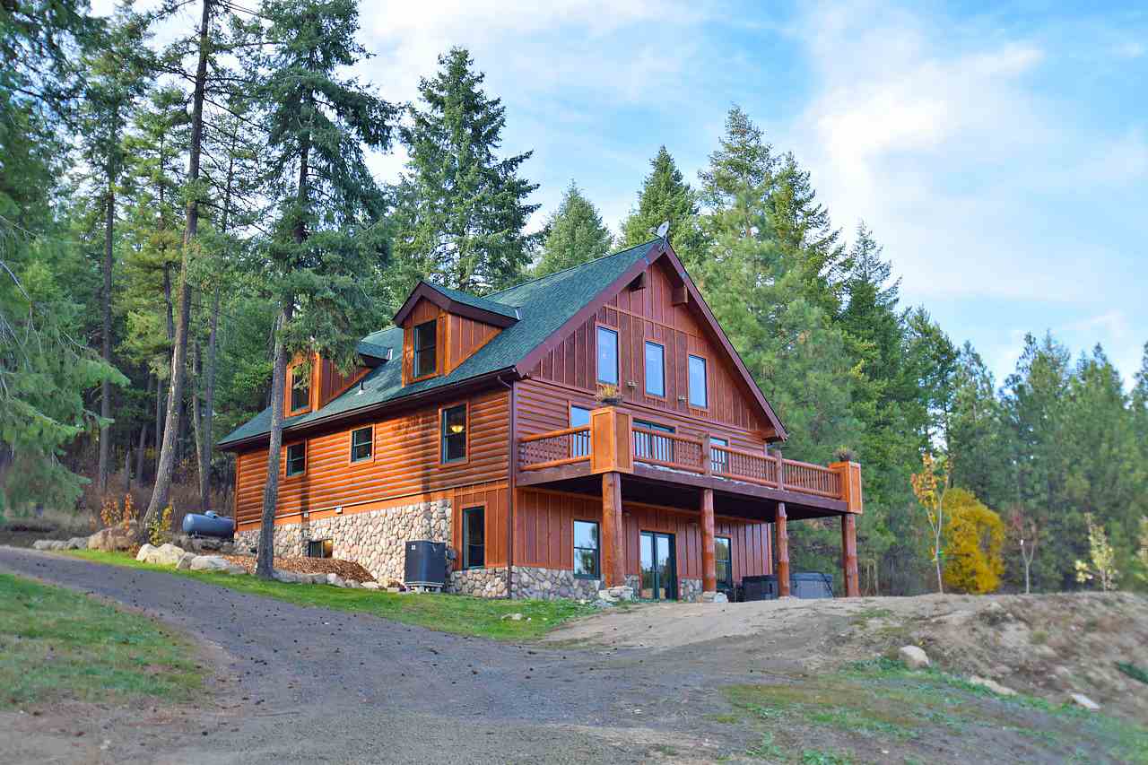 12817 East Sillman Road Mead, WA 99021 - Photo 16 of 20