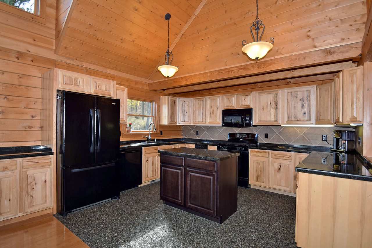 12817 East Sillman Road Mead, WA 99021 - Photo 5 of 20