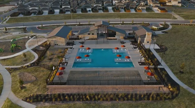 $402,650 | 214 Crumpton Way, Hutto, TX 78634