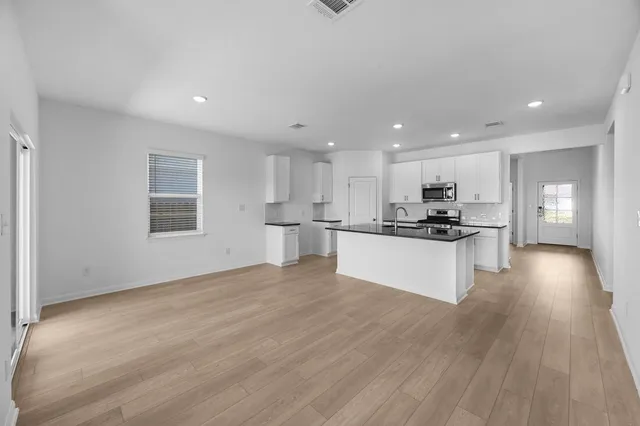 $402,650 | 214 Crumpton Way, Hutto, TX 78634