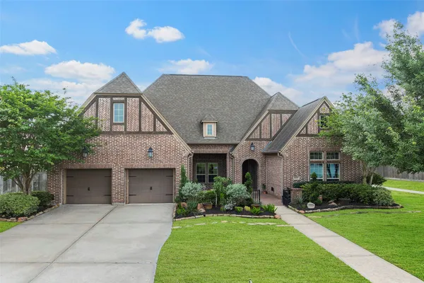 $719,900 | 9802 Luna Springs Lane, Cypress, TX 77433